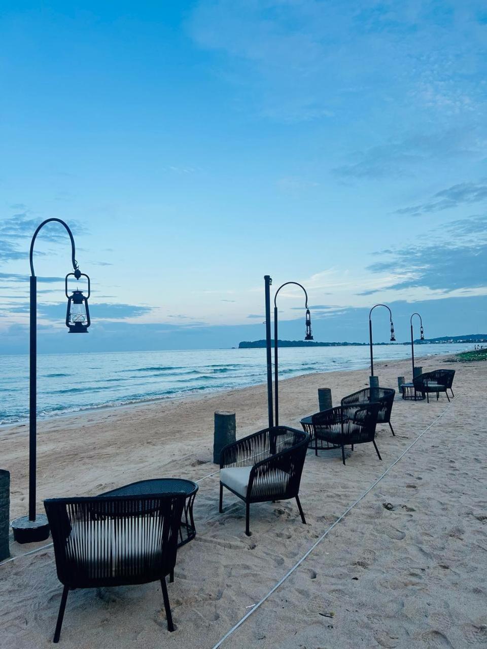 Uppuveli Beach By Dsk Trincomalee Eksteriør billede